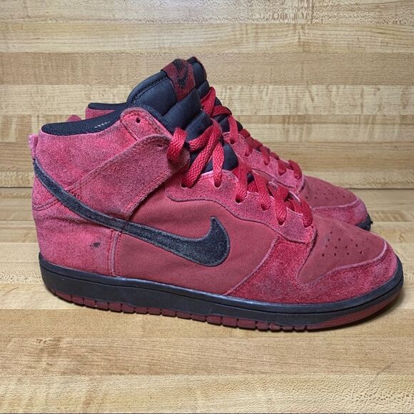 NIKE DUNK HI GYM SB TORO RED RAGING BULLS 6Y - Picture 1 of 8